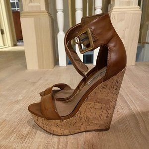 Steve Madden Brown Platform Heel